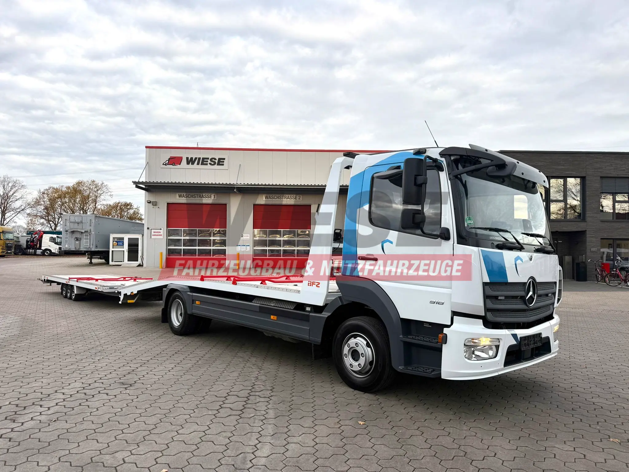 Mercedes-Benz Atego 918L Autotransporter mit BFZ Anhänger