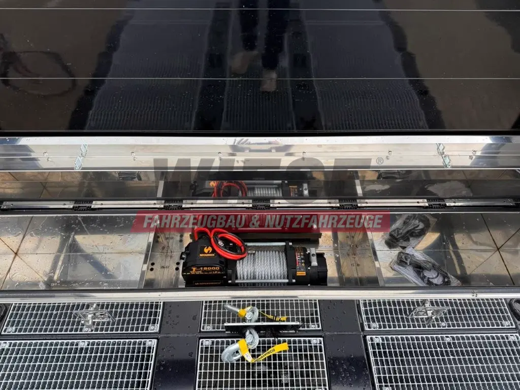 Mercedes-Benz Arocs 5 2651L 6 x4 Meiller RS 2170