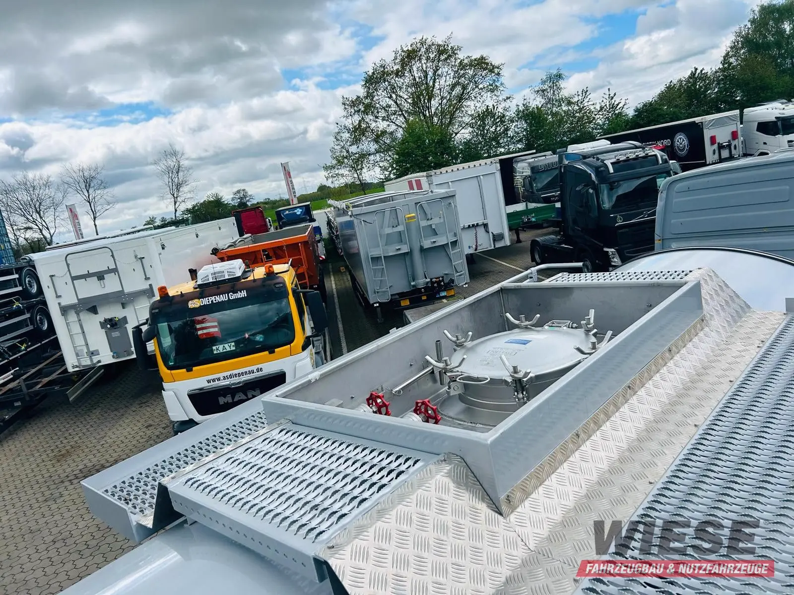 Kässbohrer STS.SS Edelstahl Tankauflieger Bitumen 32m³