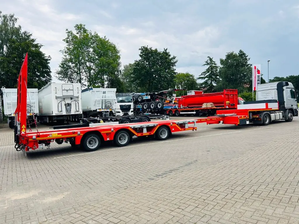 Kässbohrer KSLA RJ Mega Jumbo Tieflader mit Radmulden tele