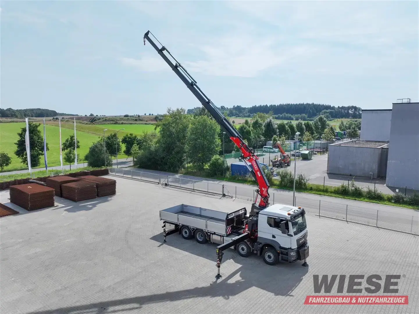 MAN 35.470 8x2 Kran F710 RA2.26