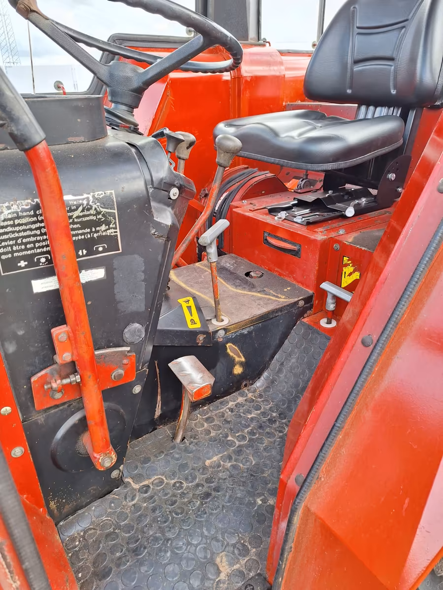 Andere IHC 833 Allrad Kabine