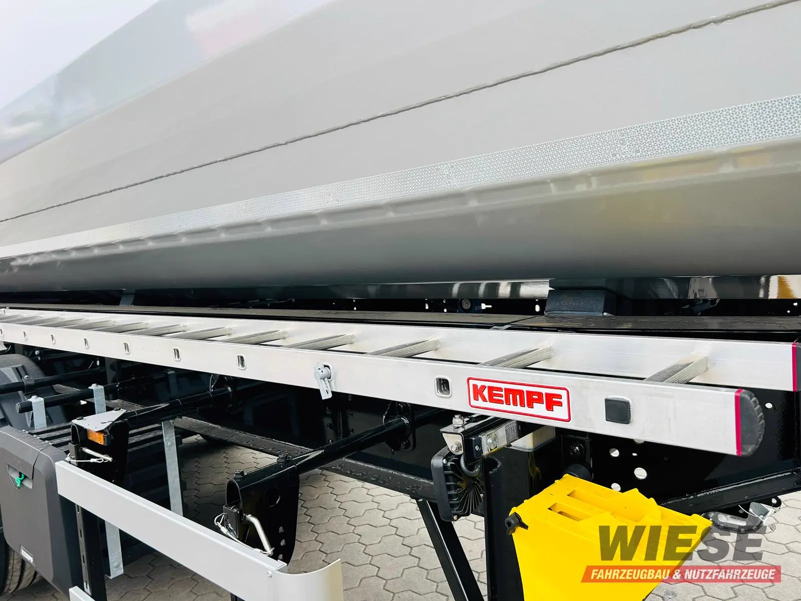 Kempf SKM 36/3 SR-Membran Stahl Halbrundmulde 50m³