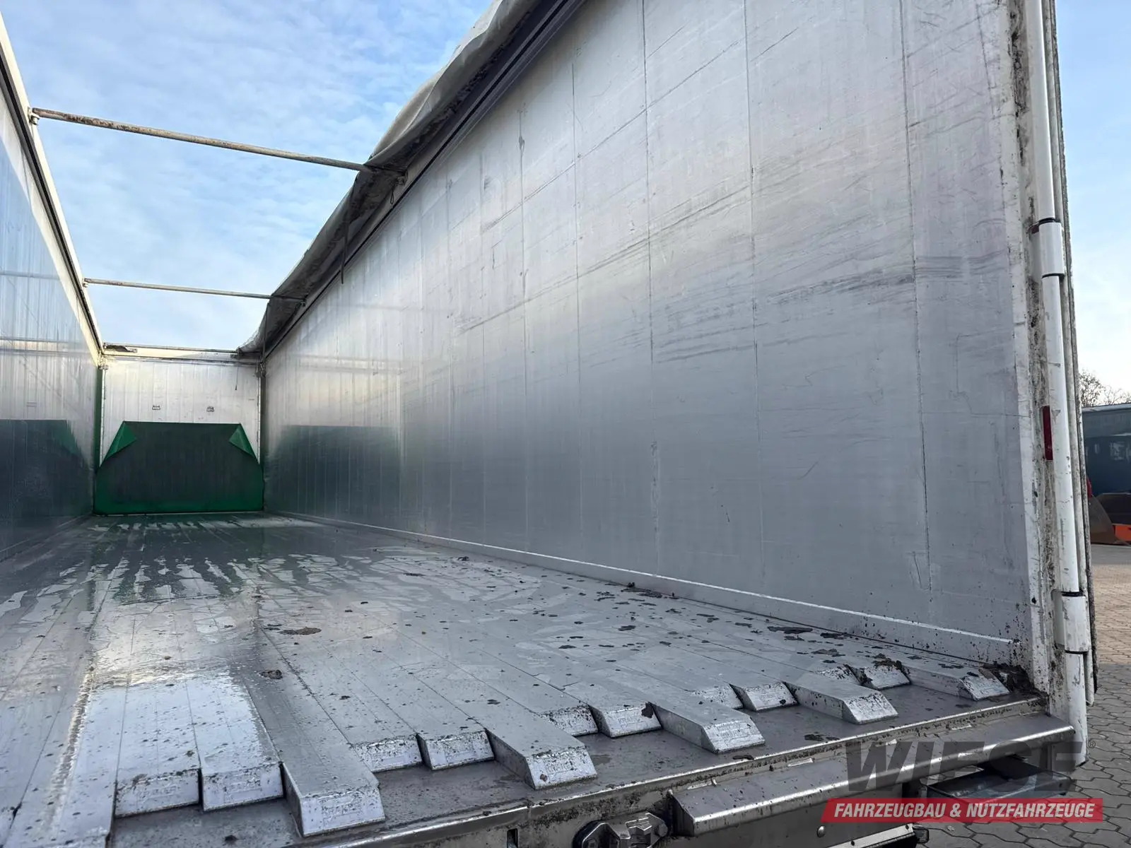 Kraker Kraker K-Force Schubboden 92m³ Top Zustand