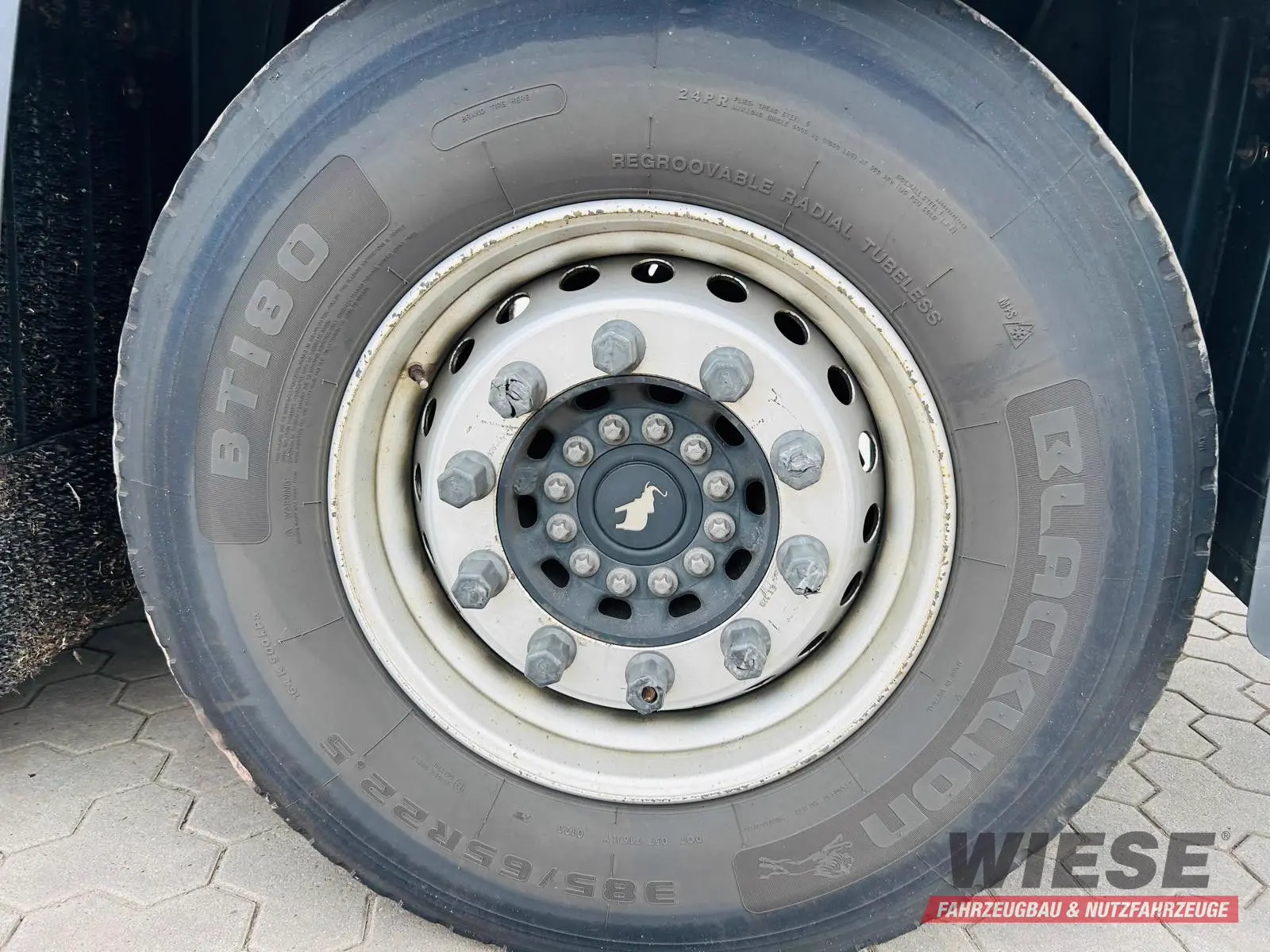 Schmitz Cargobull SKO 24 /L FP 45 Cool Pharma Zertifikat