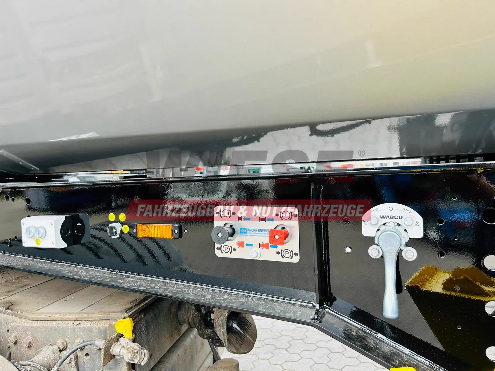 Kempf SKM 36/3 SR-Membran Stahl Halbrundmulde 50m³