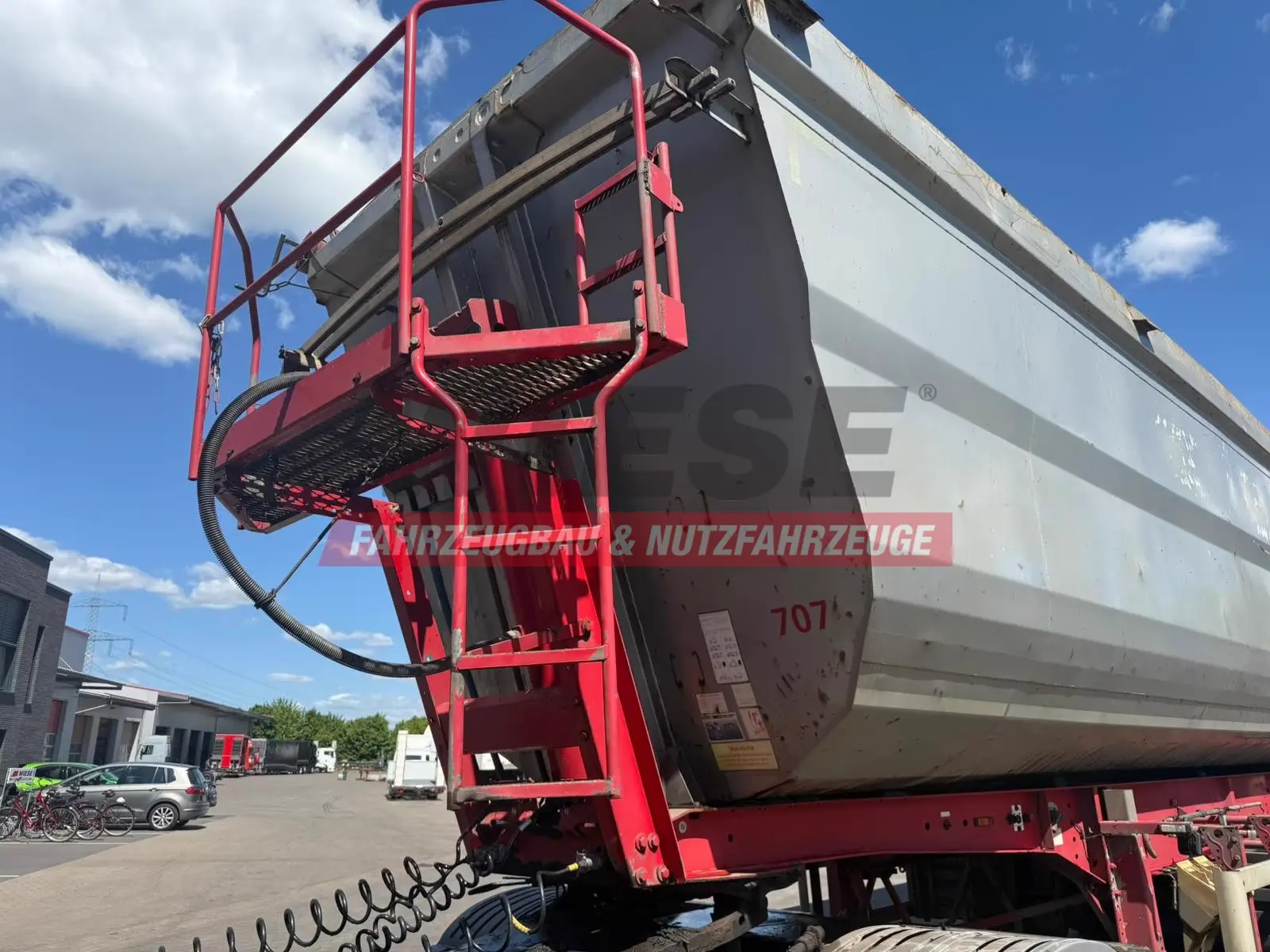 Kempf SKM 35/3 Stahl Kipper 50m³ Schrott