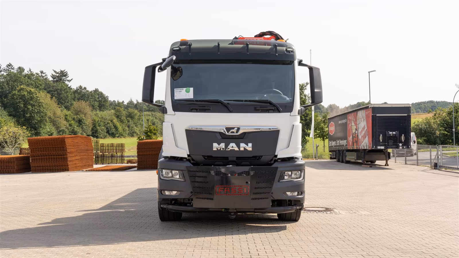 MAN 35.470 8x2 Kran F710 RA2.26