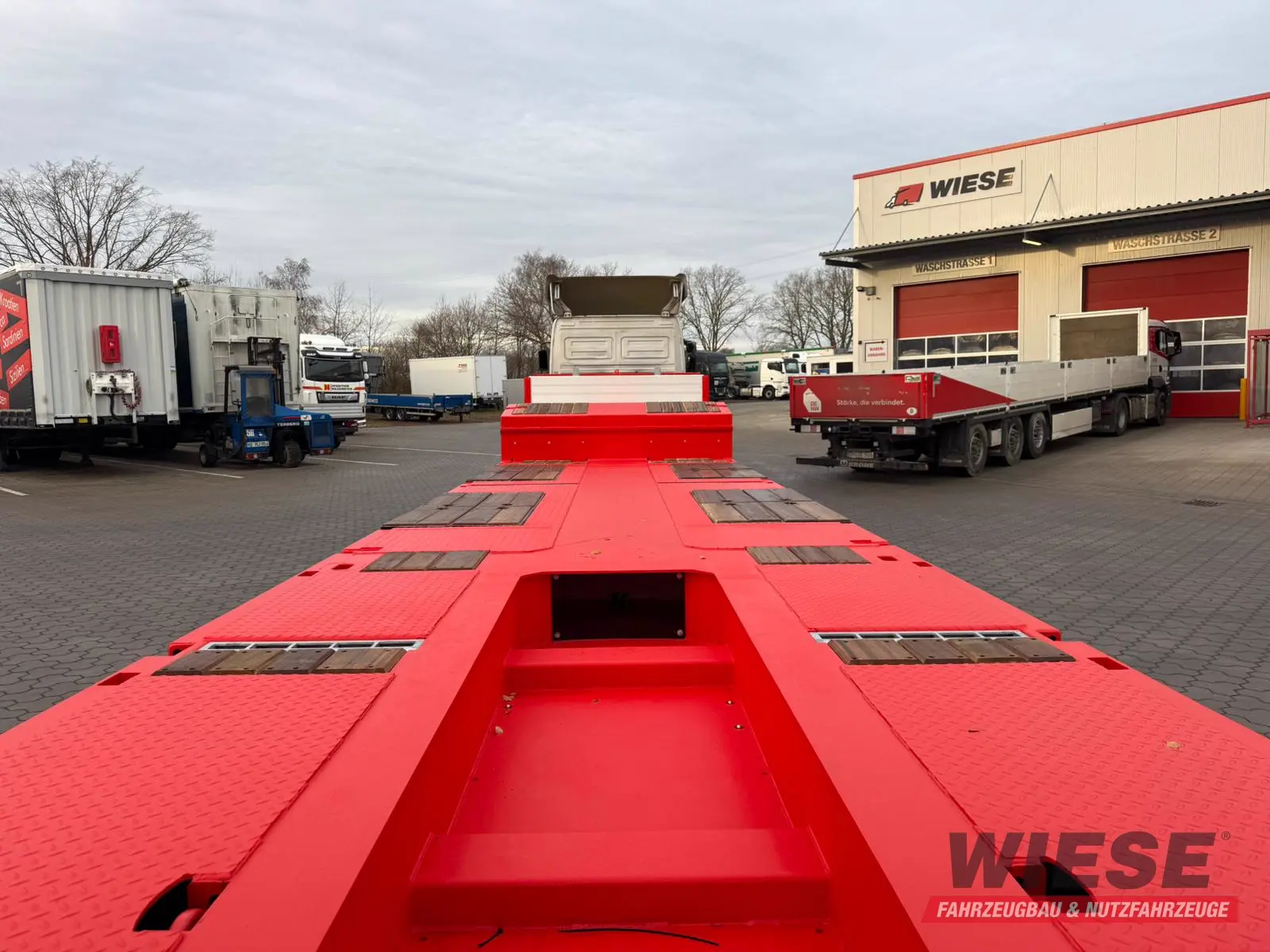 Kässbohrer K.SLA R 4 / 2N 18/40 Tieflader Radmulden tele