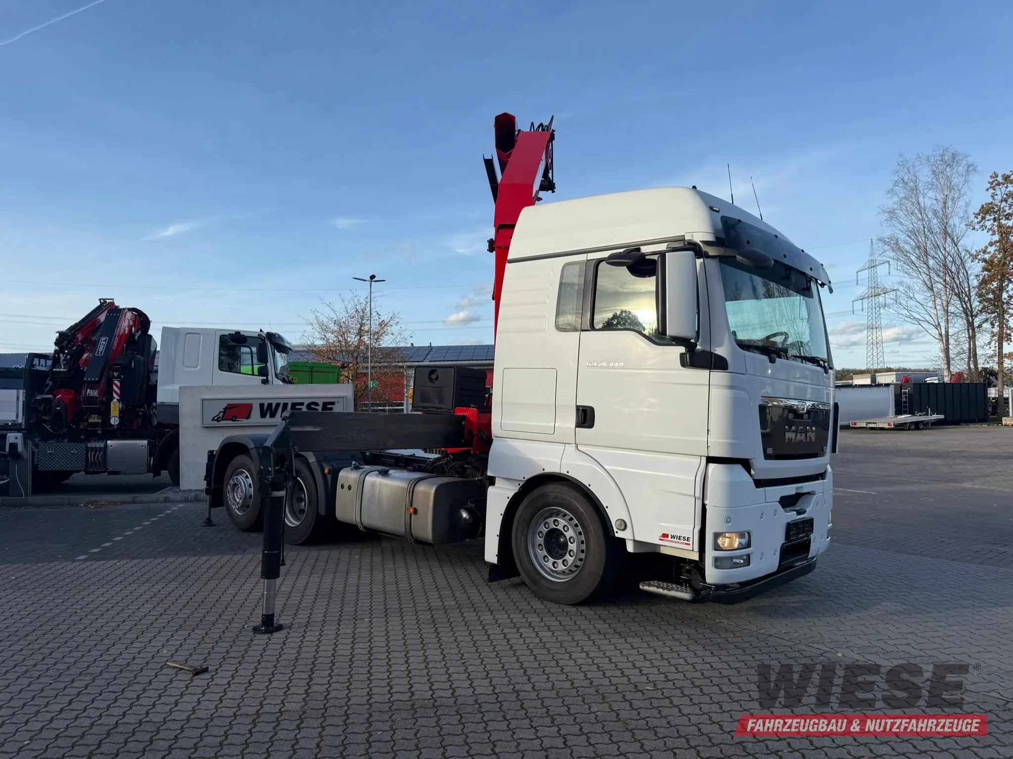 MAN TGX 26.440 6x2 mit HMF 3000-5 Kran TÜV NEU