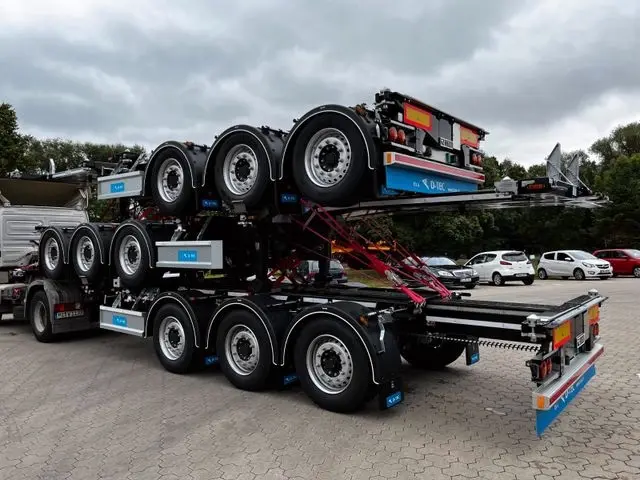 D-TEC Containerchassis Flexitrailer
