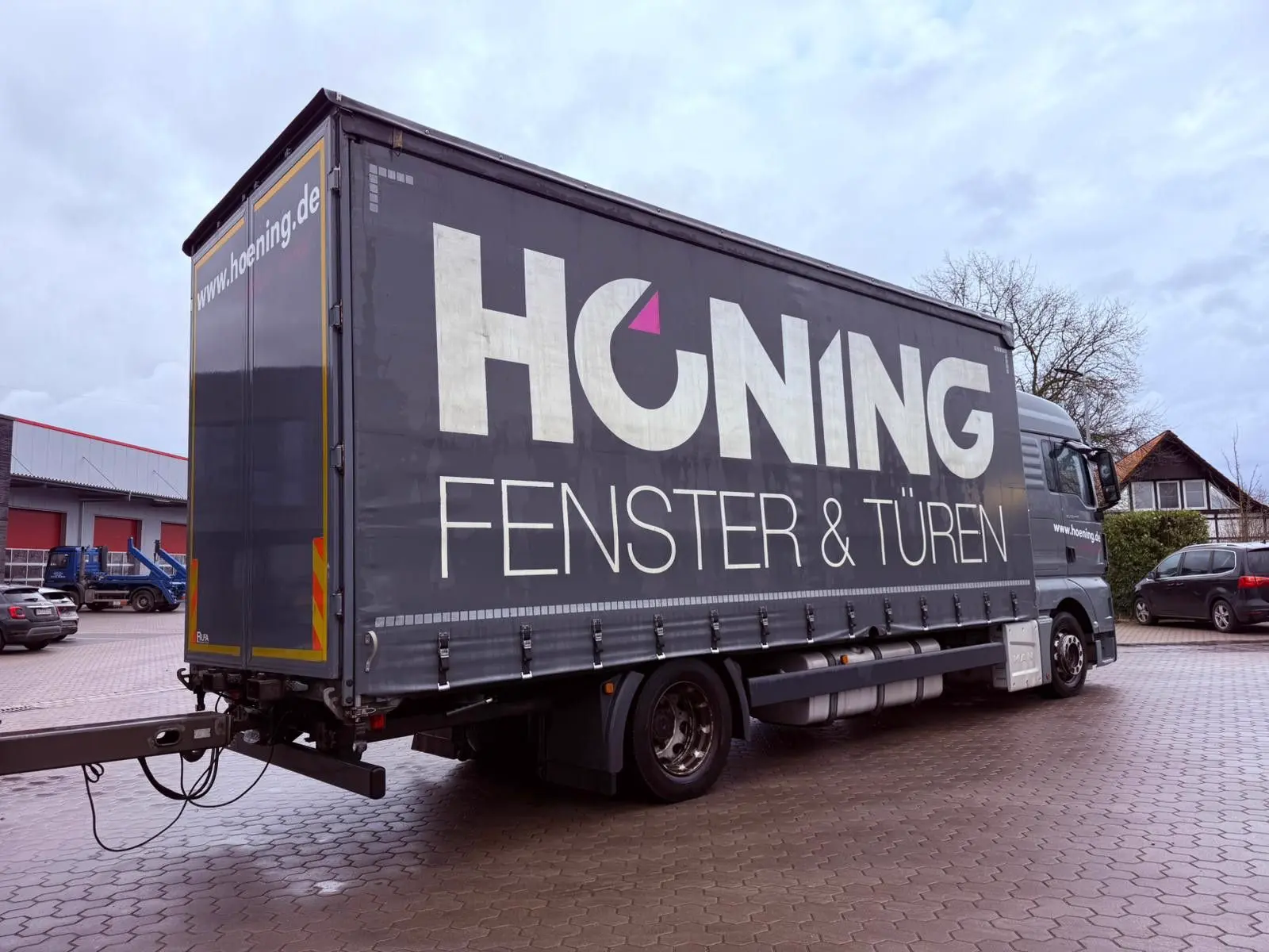 MAN TGX 18.440 LL Volumen LKW mit Staplerhalterung