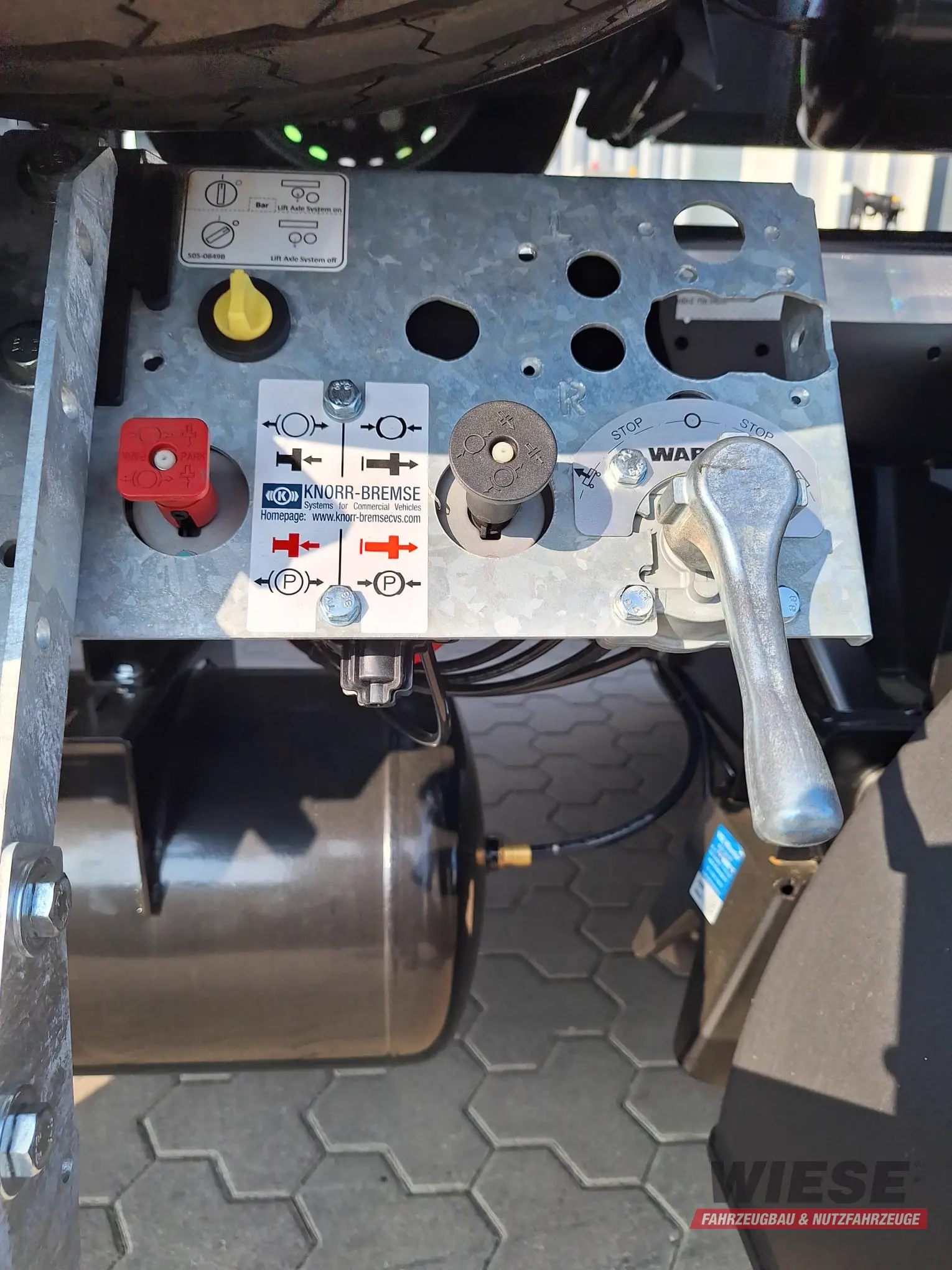 D-TEC Containerchassis Flexitrailer