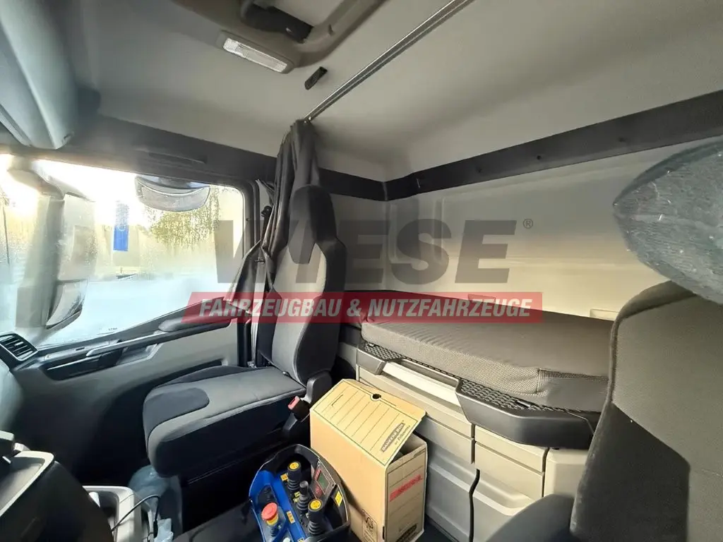 MAN MAN TGS 26.470 6x4 - HydroDrive - Fassi Kran