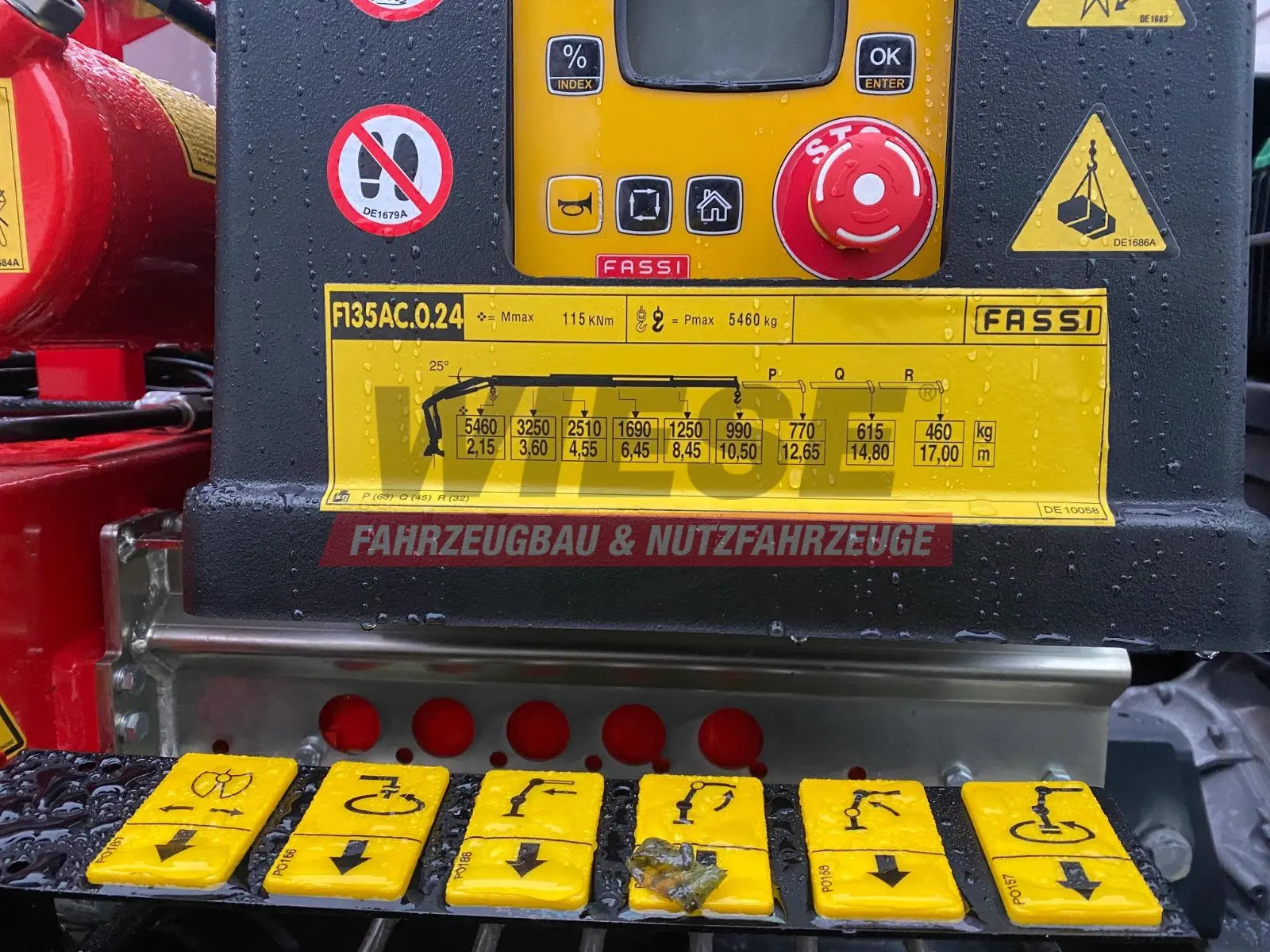 Mercedes-Benz Arocs 1835 4x4 Allrad Fassi F135 Kran Kipper