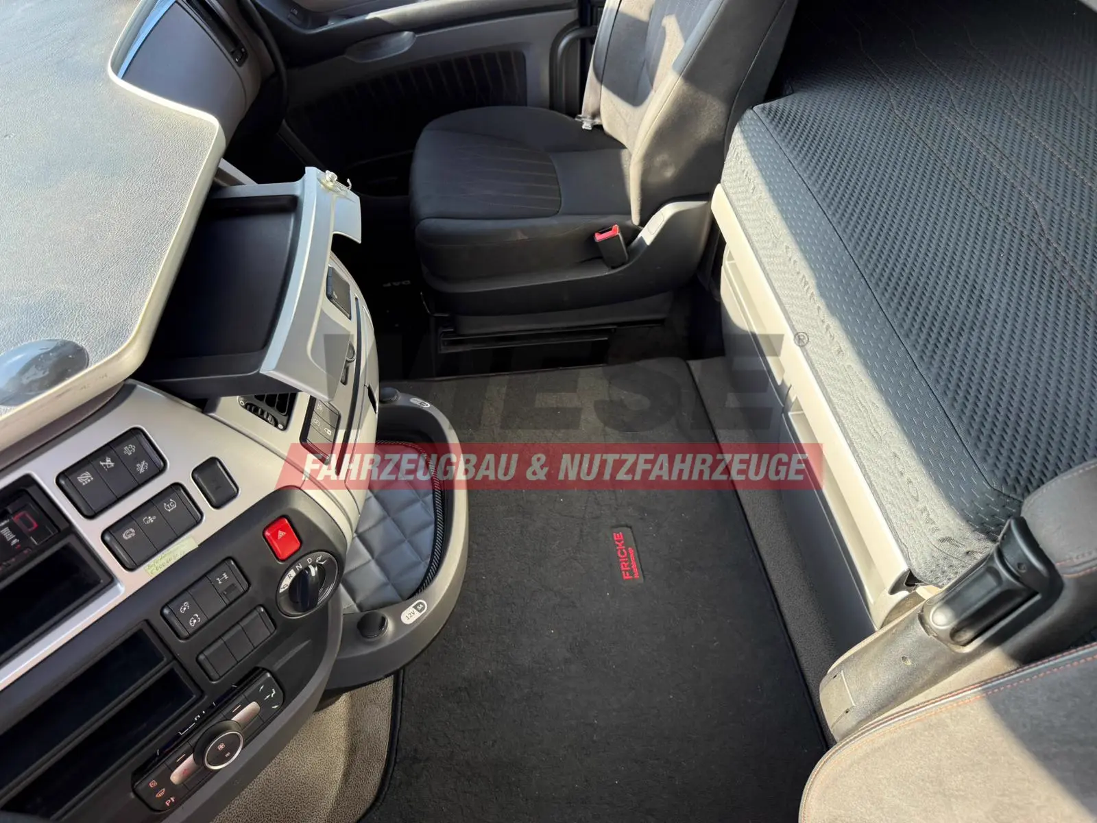 DAF XF 450 FT Hydraulik Schubboden