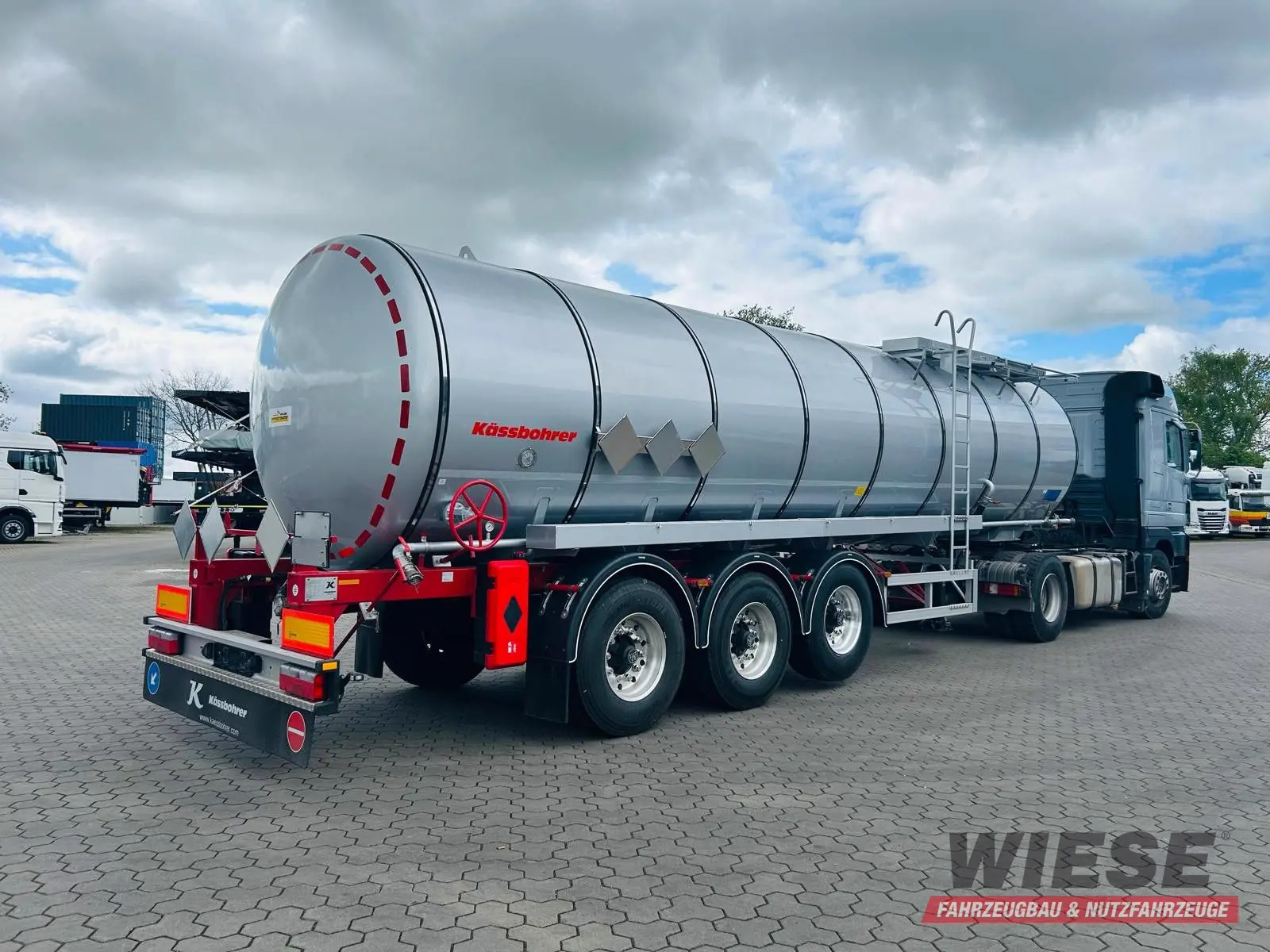Kässbohrer STS.SS Edelstahl Tankauflieger Bitumen 32m³
