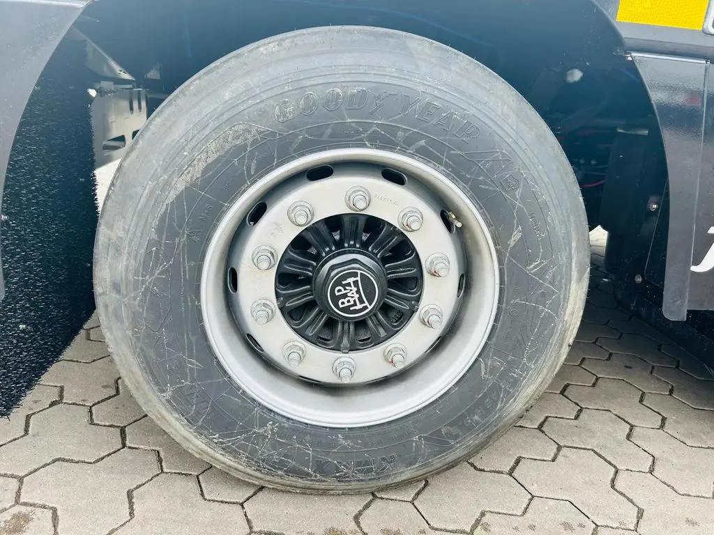 Kässbohrer SPS Mega Schwerlast Plattform Lenkachse