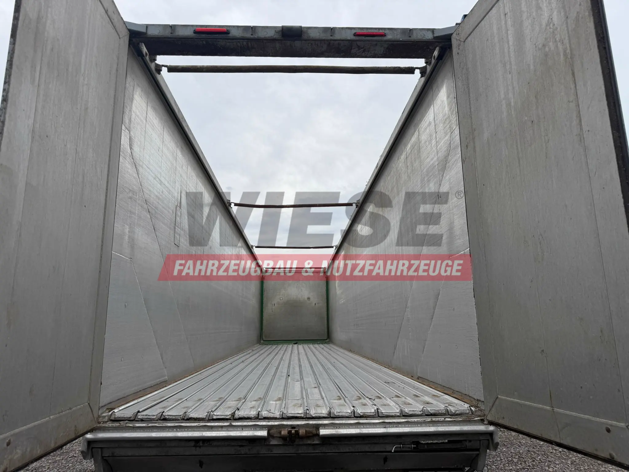 Knapen K100 Schubboden 92m³ HDI Boden ideal für Müll