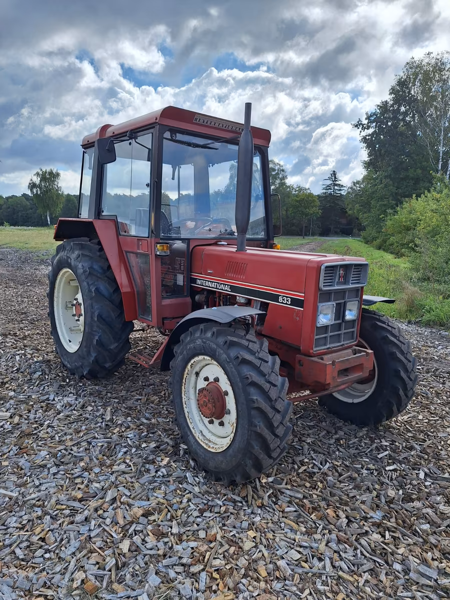 Andere IHC 833 Allrad Kabine