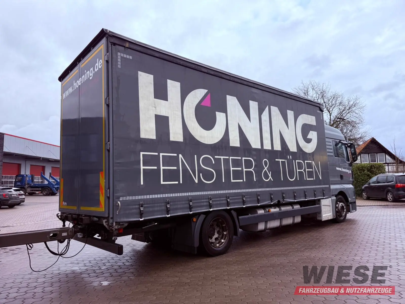 MAN TGX 18.440 LL Volumen LKW mit Staplerhalterung