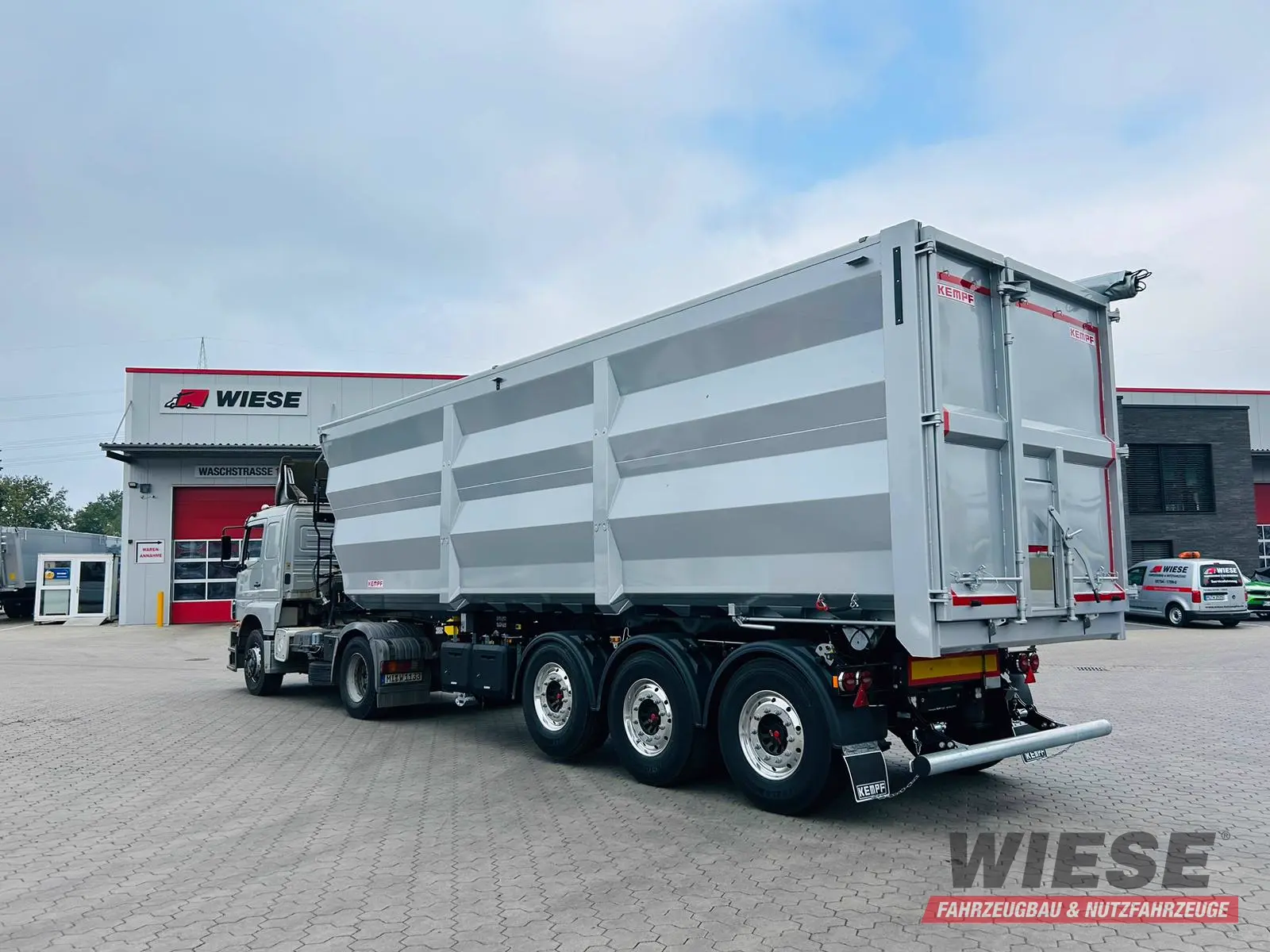 Kempf SKM 36/3 SHL-Light 3-Achs Stahl Kipper 51m³