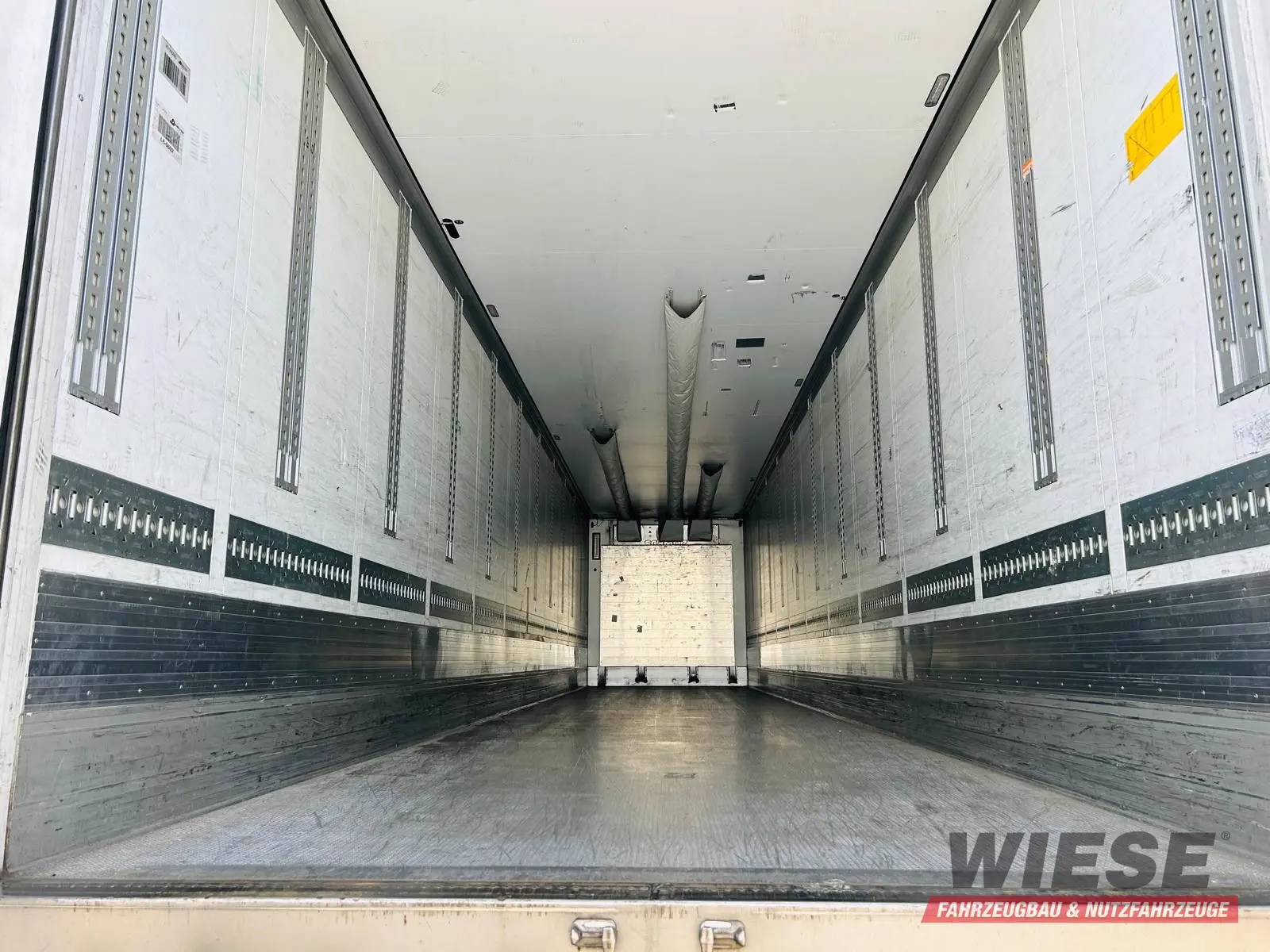 Schmitz Cargobull SKO 24 /L FP 45 Cool Pharma Zertifikat