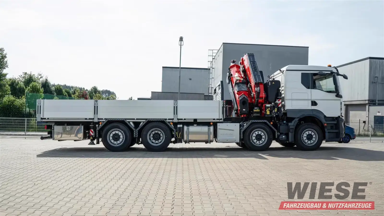 MAN 35.470 8x2 Kran F710 RA2.26