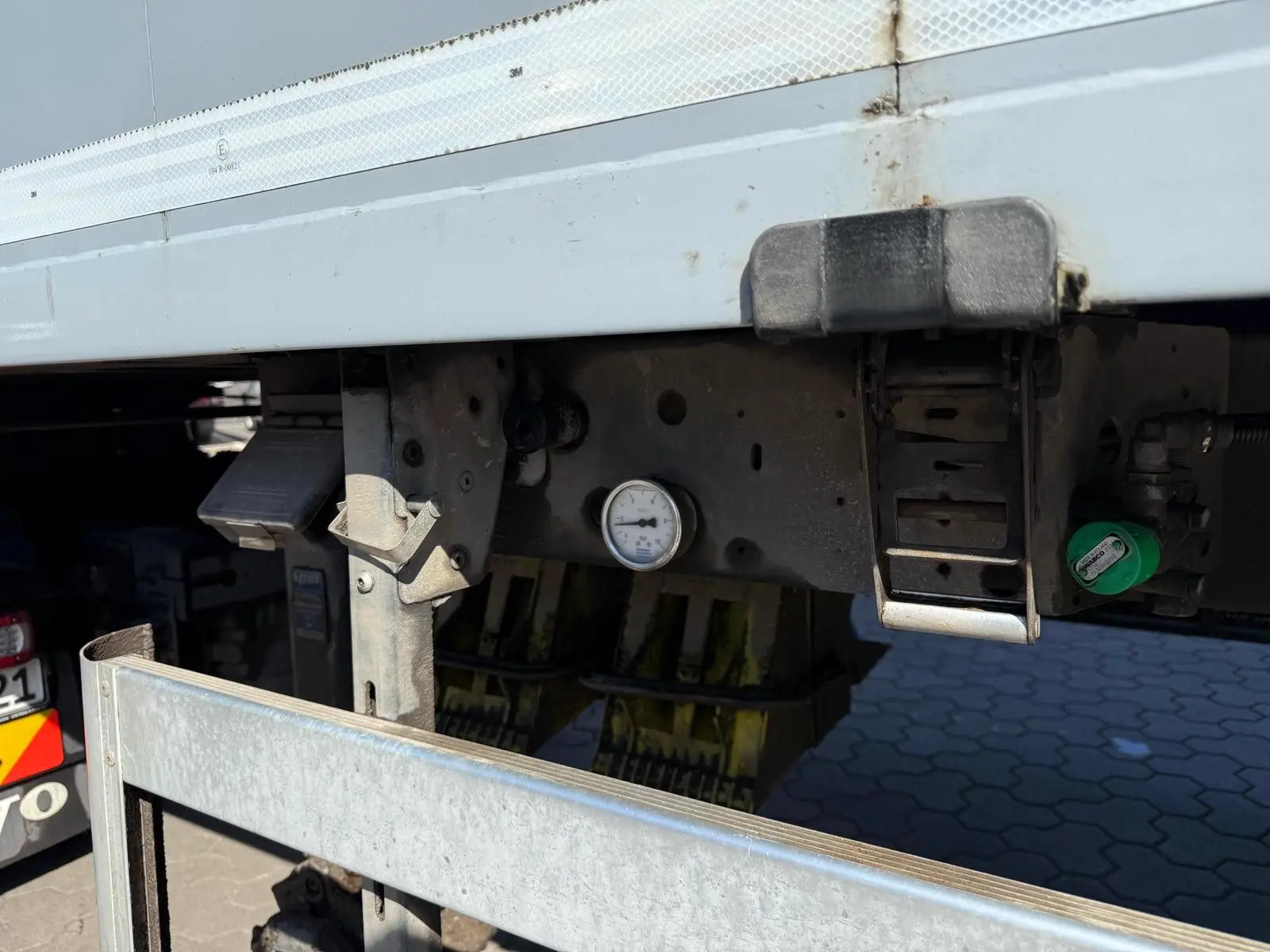 Knapen K100 Schubboden 92m³ 10 mm Boden, top Zustand