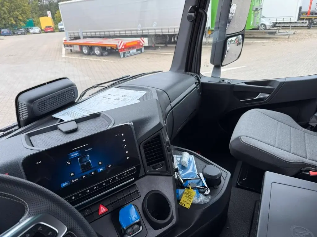 Mercedes-Benz Arocs 5 2651L 6 x4 Meiller RS 2170
