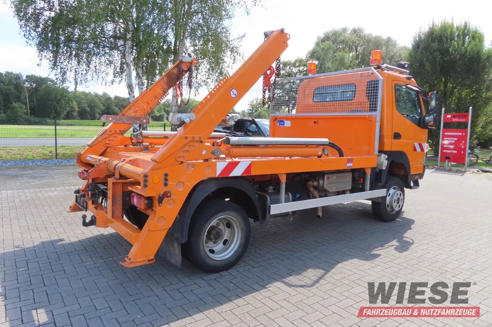 FUSO Canter 6 C 18 4x4  Kommunal  Winterdienst