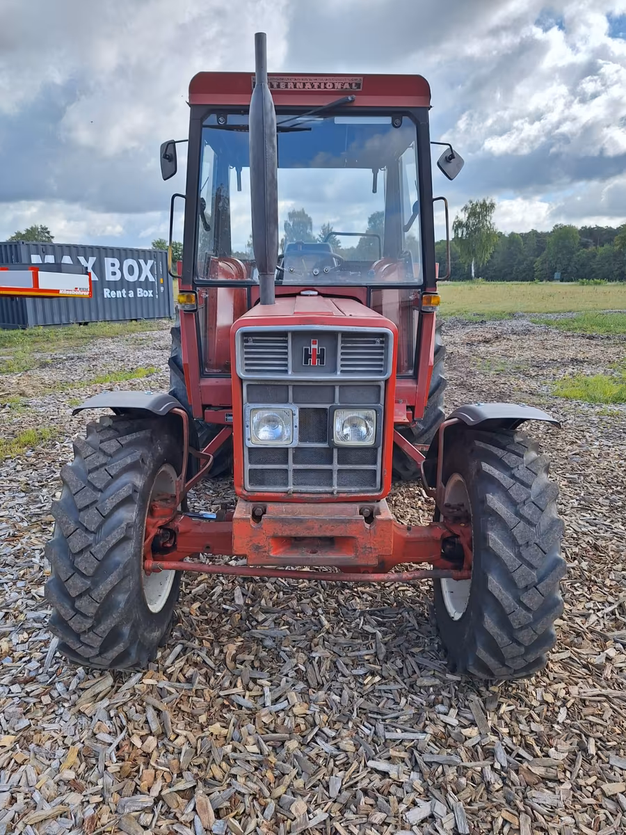 Andere IHC 833 Allrad Kabine