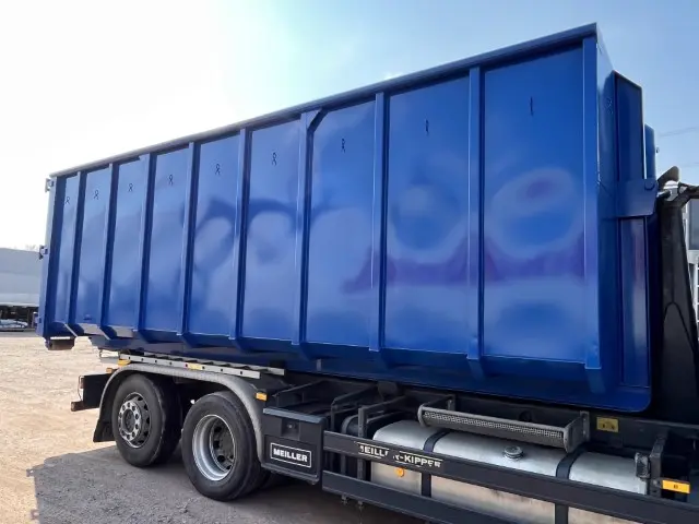 Andere Abrollcontainer neu, 37 m³, 7 m. Garant 15 to