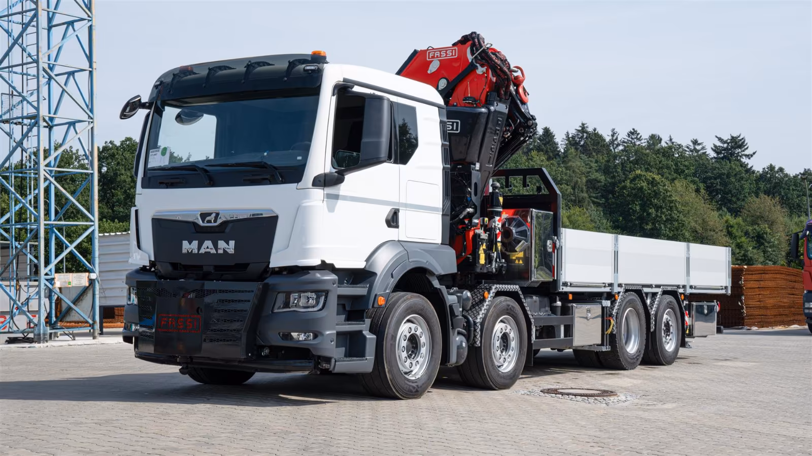 MAN 35.470 8x2 Kran F710 RA2.26