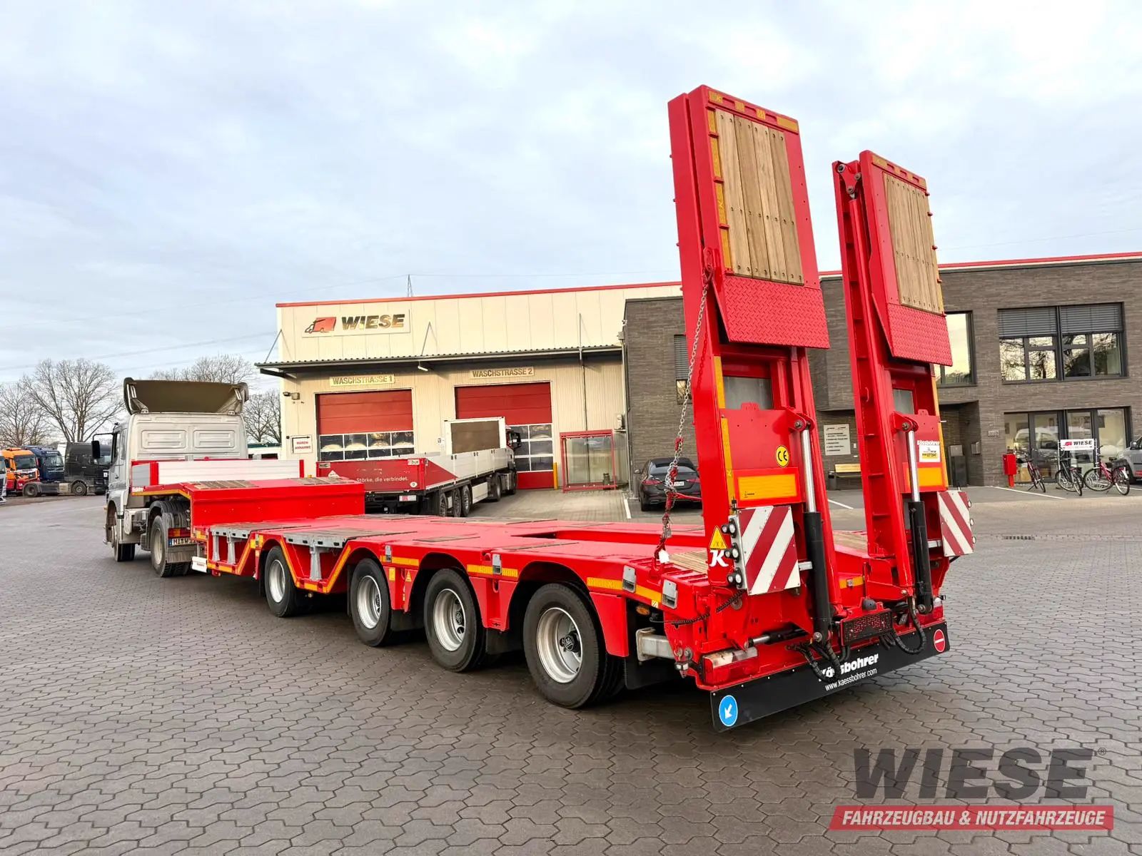 Kässbohrer K.SLA R 4 / 2N 18/40 Tieflader Radmulden tele