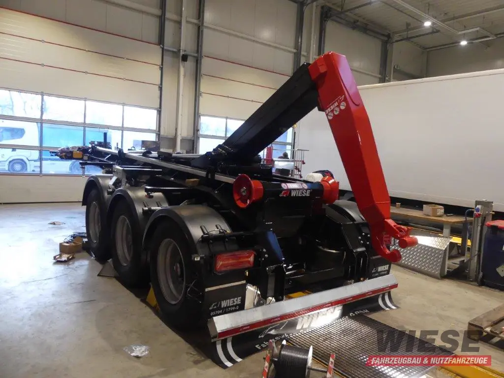 Andere Wiese SA 3 - 36 AK 30 Abrollkipper Hakenlift