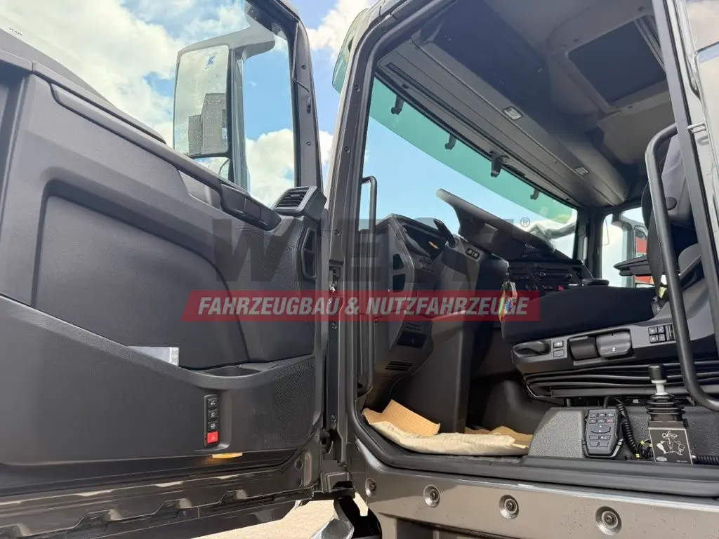 MAN TGX 18.480 4x4H HydroDrive mit Hydraulik