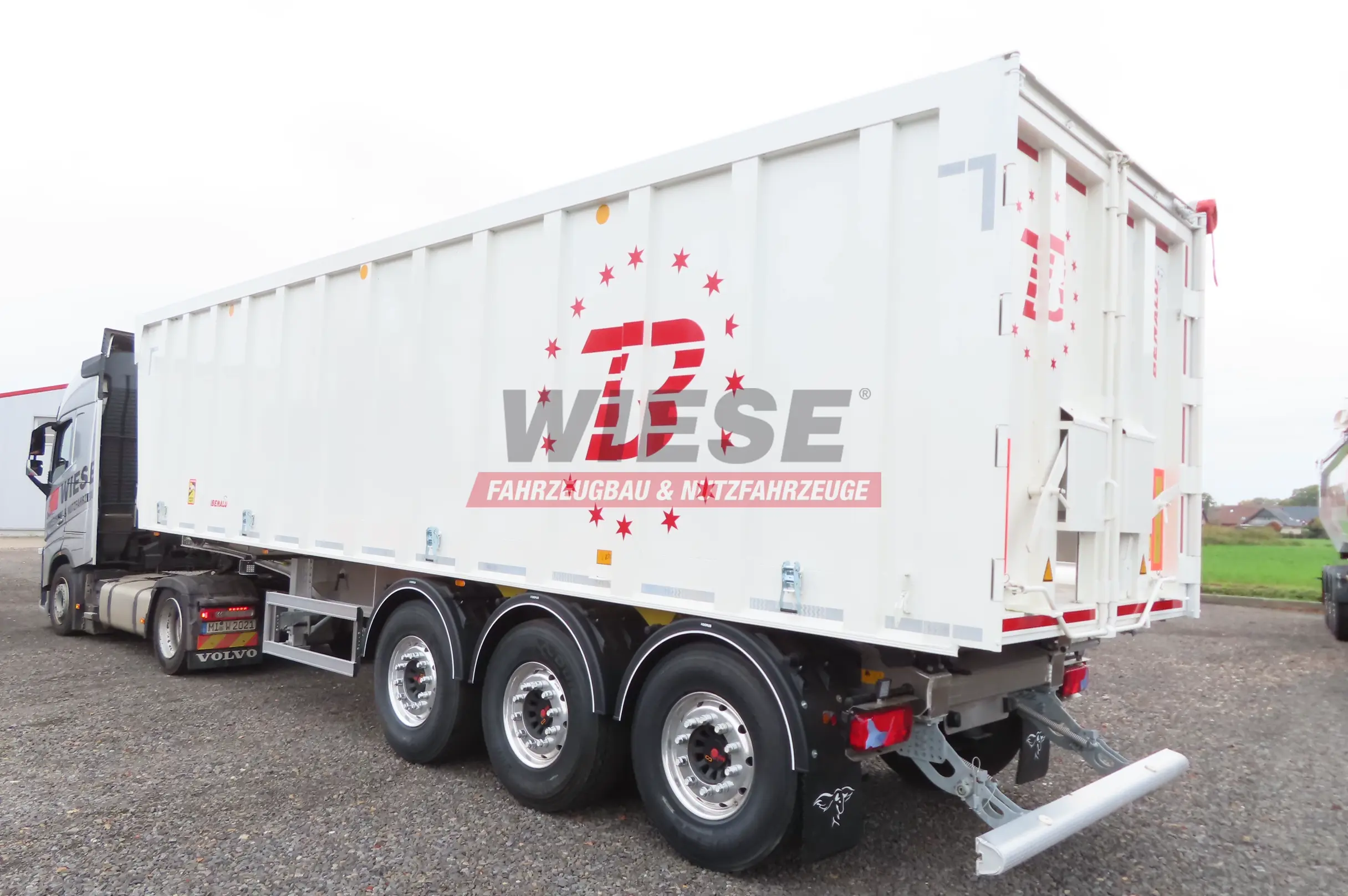 Benalu Benalu Agriliner 9500 H 2200 52m³