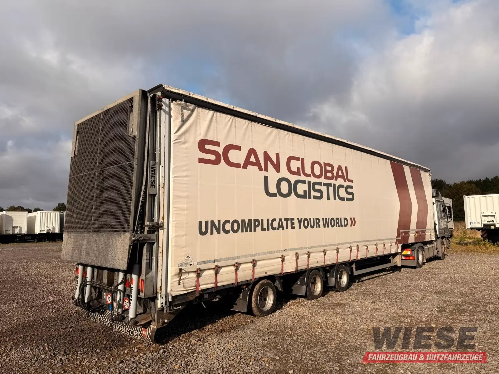 Wiese Gabelstaplertransporter Rampe Mega Lowline