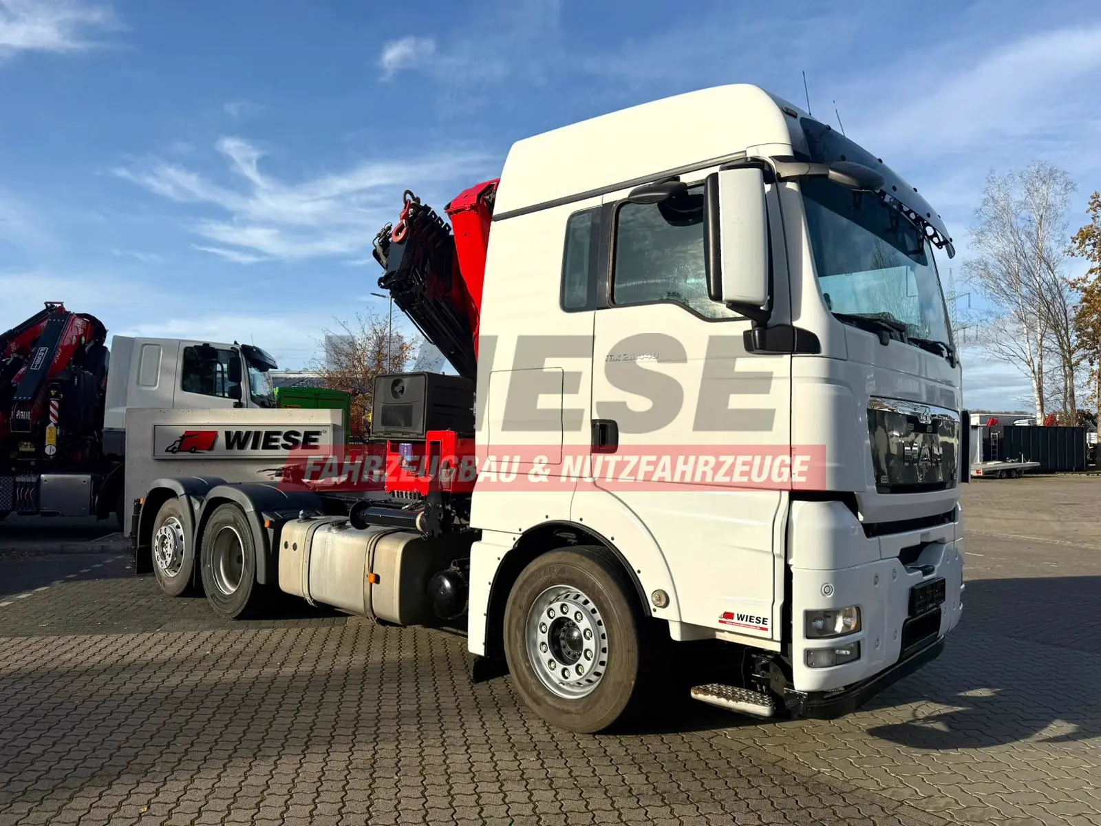 MAN TGX 26.440 6x2 mit HMF 3000-5 Kran TÜV NEU