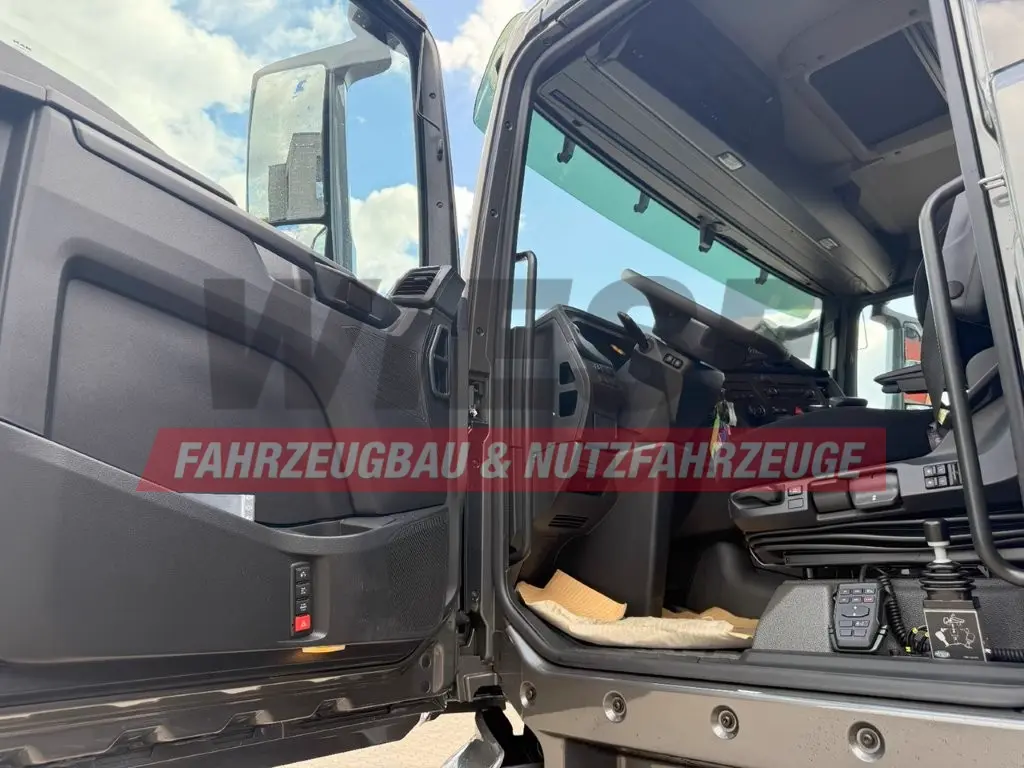 MAN TGX 18.480 4x4H HydroDrive mit Hydraulik