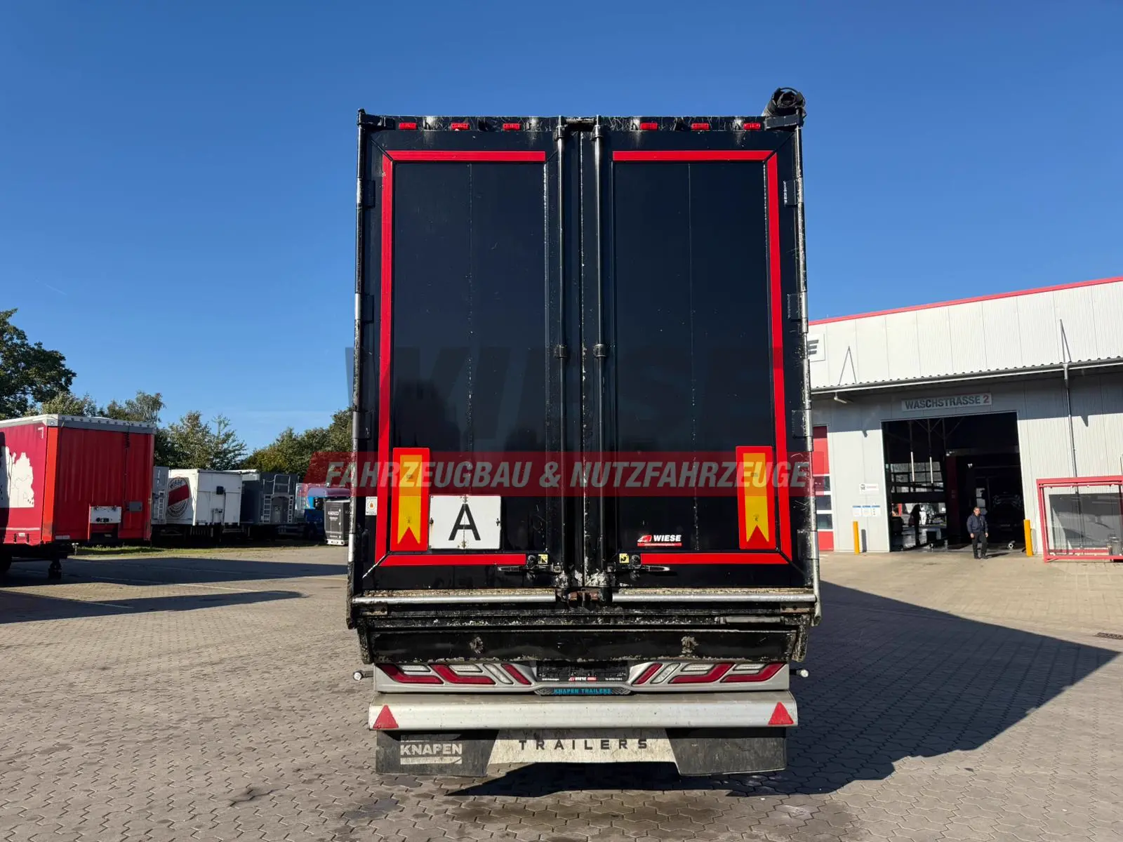 Knapen K502 Seitentüren Schubboden