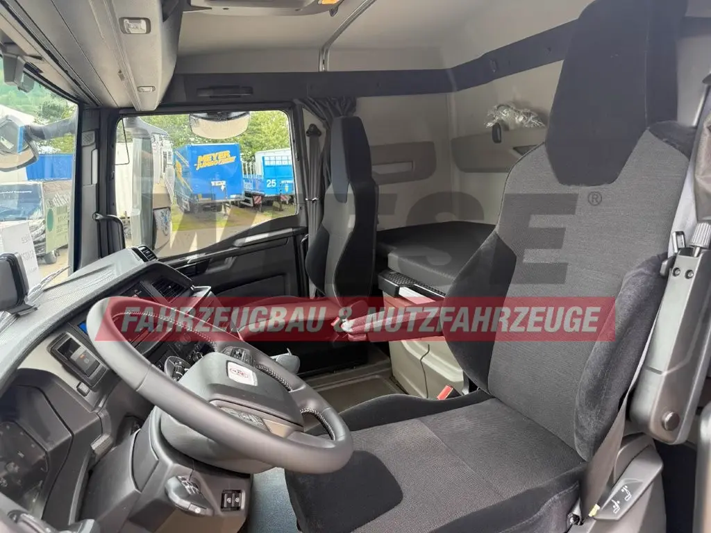MAN TGX 18.480 4x4H HydroDrive mit Hydraulik