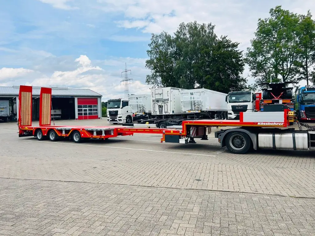 Kässbohrer KSLA RJ Mega Jumbo Tieflader mit Radmulden tele