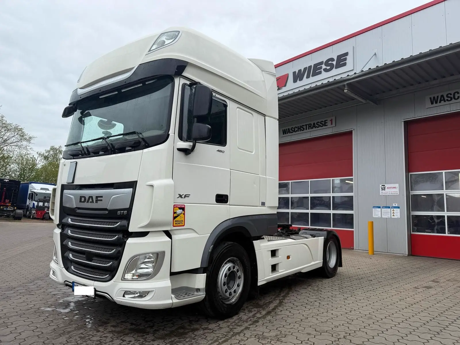 DAF XF 530 FT mit Hydraulik sehr gepflegt
