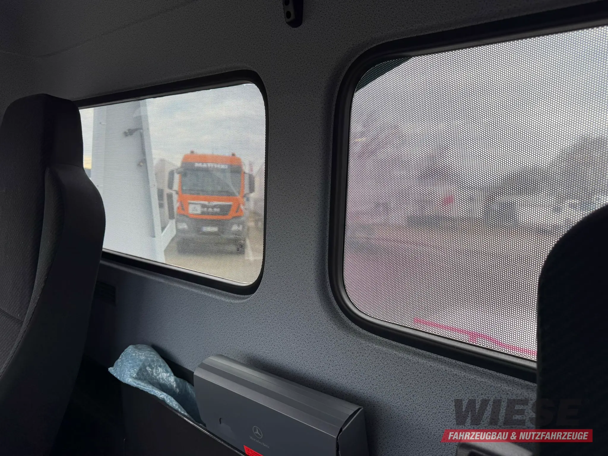 Mercedes-Benz Atego 918L Autotransporter mit BFZ Anhänger