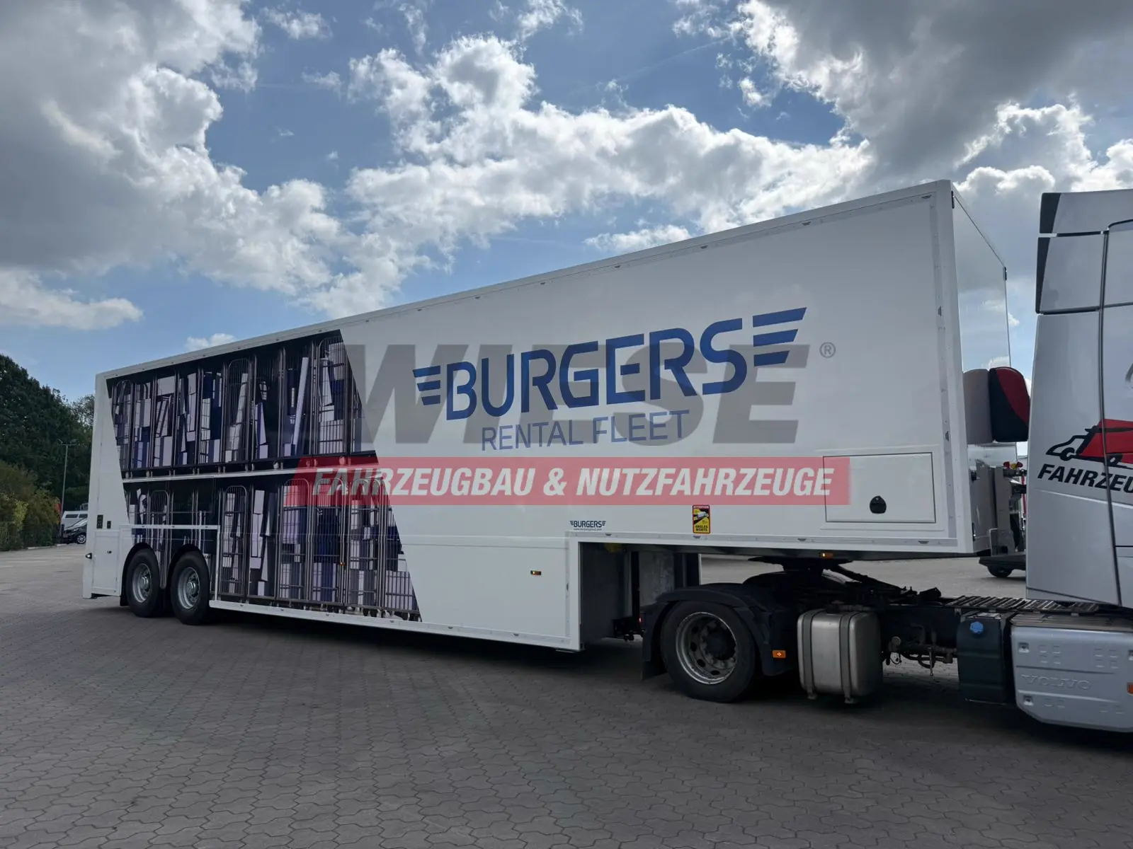 Wiese Doppelstock Trailer 60% mehr Ladefläche