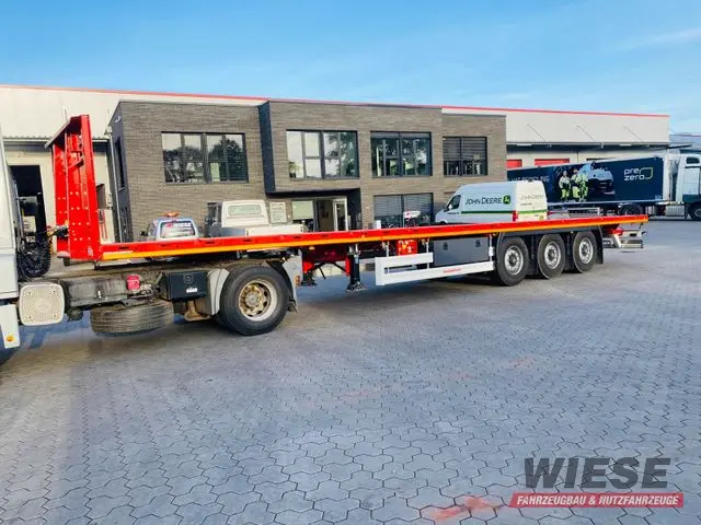 Kässbohrer SPS Maxima Schwerlast Plattform Auflieger
