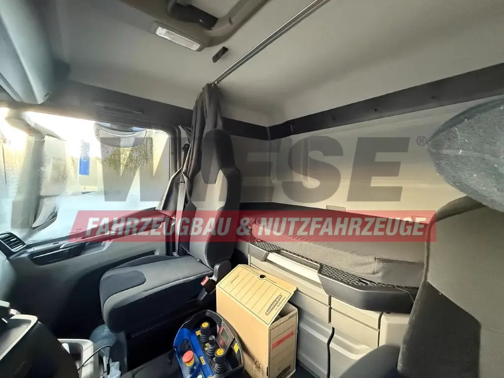 MAN MAN TGS 26.470 6x4 - HydroDrive - Fassi Kran