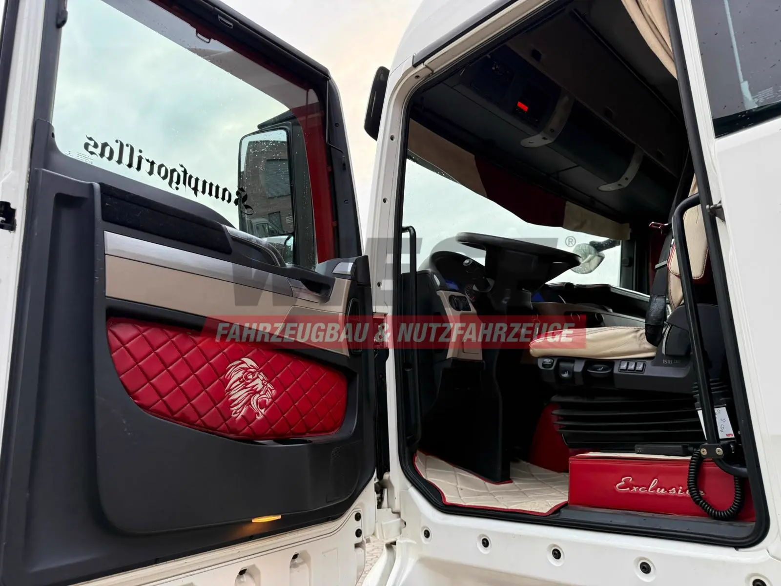 MAN TGX 26.500 6x2 Hydraulik Exklusiv Innenraum